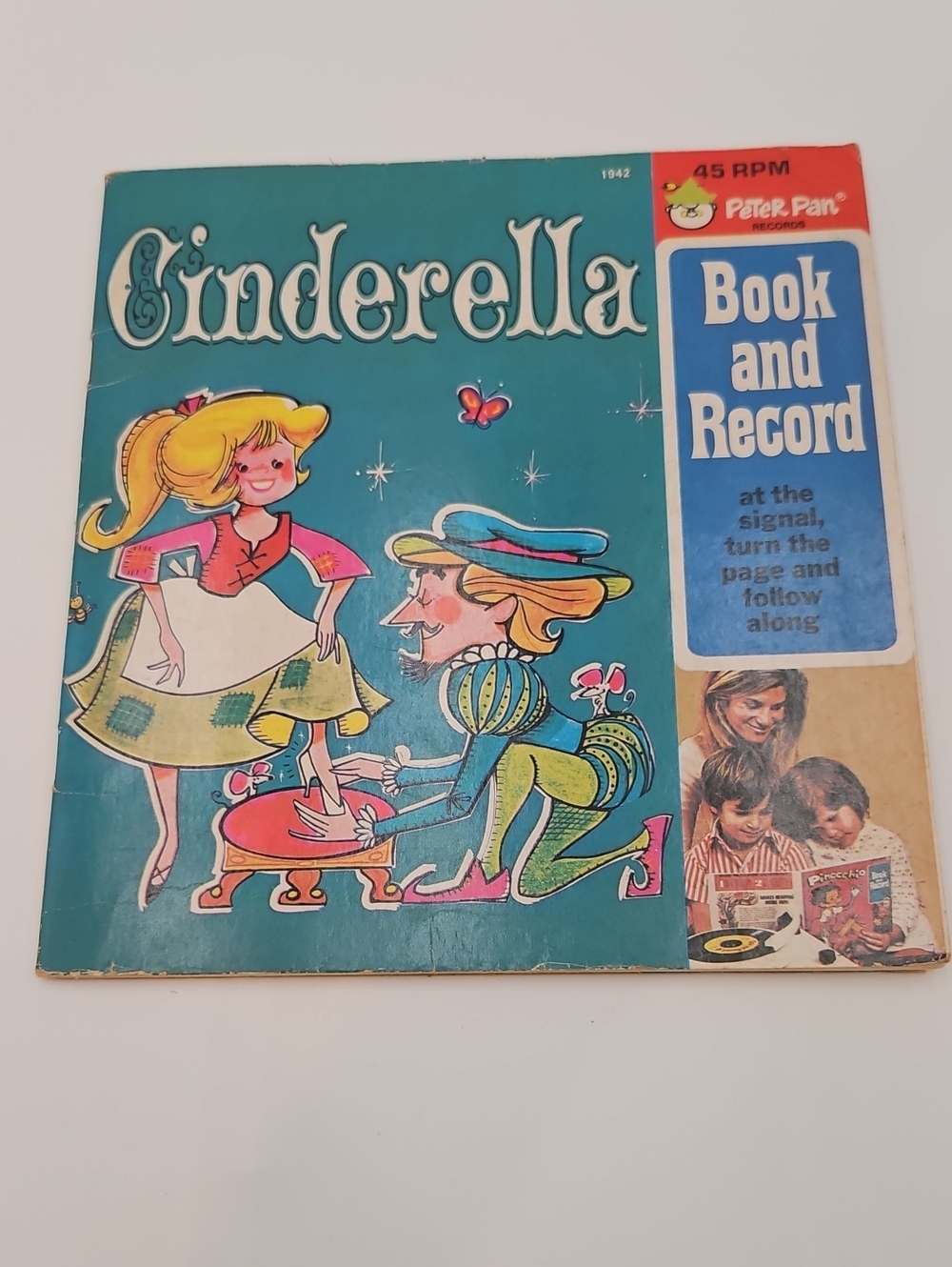 Peter Pan Records Book and Record - Teal & Blue Illustrated Cover 45 RPM VINTAGE